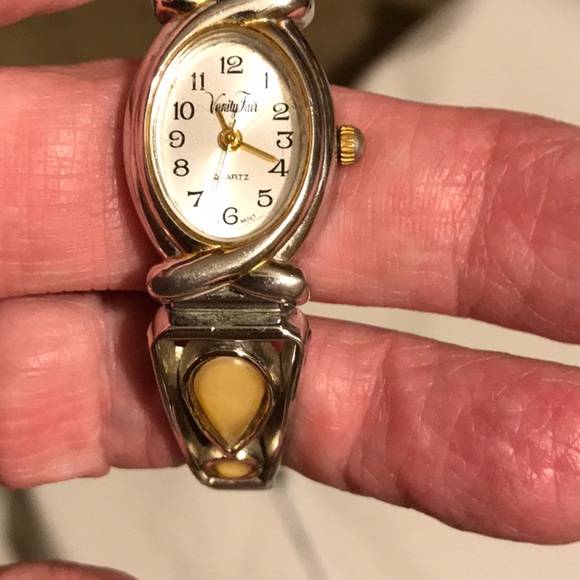 Watch - Picture 4 of 4